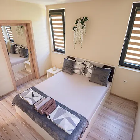 динати * Пловдив